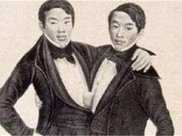 華裔連體兄弟，性格完全不同，靠表演走紅後娶一對姐妹生22個子女