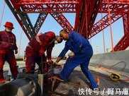中國造最長大橋，比港珠澳大橋長3倍，開車也需耗費2小時