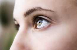 眼睛黃染，很可能是這3大疾病找上門，癌症也是其中原因之一