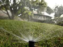 澆水灌溉互動式系統和全自動系統