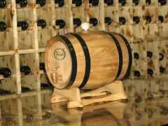 新舊橡木桶釀出來的葡萄酒有什麼區別呢？