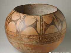 景德鎮的陶器和瓷器是一樣的嗎，它們之間有什麼區別？