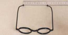 板材眼鏡鏡腿窄夾頭怎麼辦板材眼鏡鏡腿太寬佩戴下滑怎麼辦?這裡都有辦法...