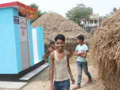 印度花費5年時間，建造了一億間公廁，如今露天排便還存在嗎？