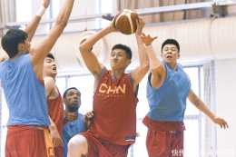 中國男籃決戰巴林,1米96鋒霸攜總決賽MVP馳援,杜鋒目標狂勝下課