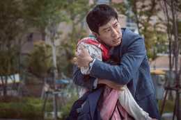 韓國懸疑電影：父親為了挽救女兒，不斷過著重複的一天！