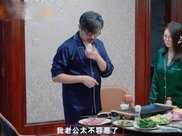 李湘和王嶽倫合體錄綜藝，當著鏡頭親吻秀恩愛，“壁咚”一事不追究了
