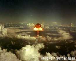駕飛機穿越核爆蘑菇雲是怎樣的體驗