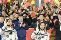 中國首位女宇航員加入“神十三”，你還覺得女孩理科不如男嗎？