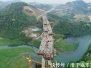 中國最“慘”大橋，耗資47億建一半卻荒廢了，如今上面種農作物