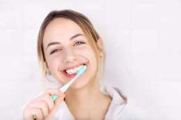坐月子期間能不能刷牙？“月子牙刷”有科學依據嗎？