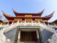 南京私藏了一座明朝小廟：就在白鷺洲的東北角，過年的時候很熱鬧