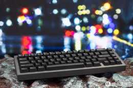 亂侃外設 篇七十六：最像客製化的量產鍵盤——黑爵輕氪AC067渣渣灰無線鍵盤