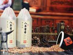 中國產有一“最尷尬”的白酒，明明勝過茅臺五糧液，卻因名字被嫌棄
