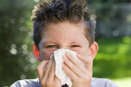 家長注意！孩子這些症狀不是感冒是鼻炎