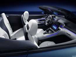 效能車也玩科技範 梅賽德斯-AMG SL的內飾你喜歡嗎?